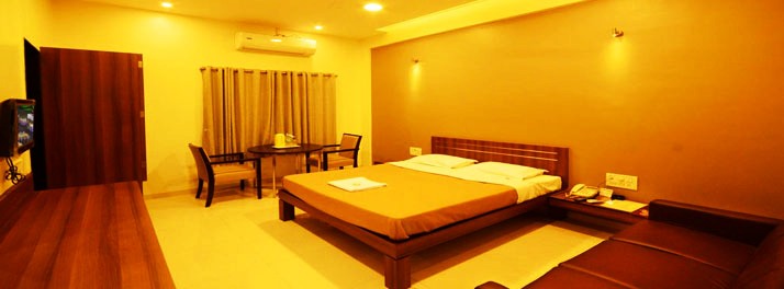 1995/Hotel Tourist - Kolhapur 05.jpg